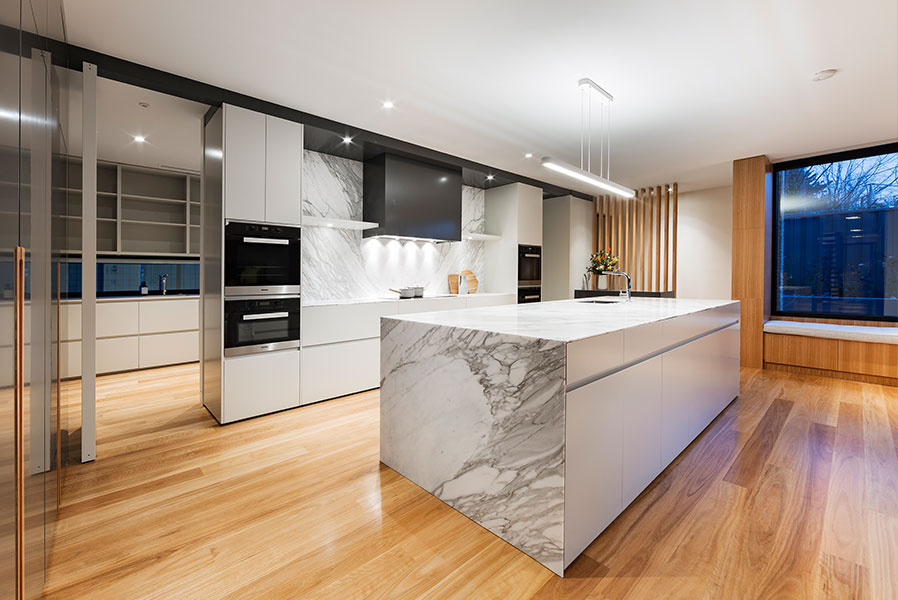 feature-120-gallery-four