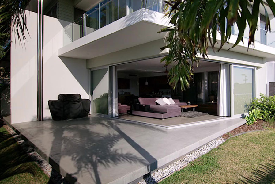 feature-136-gallery-two