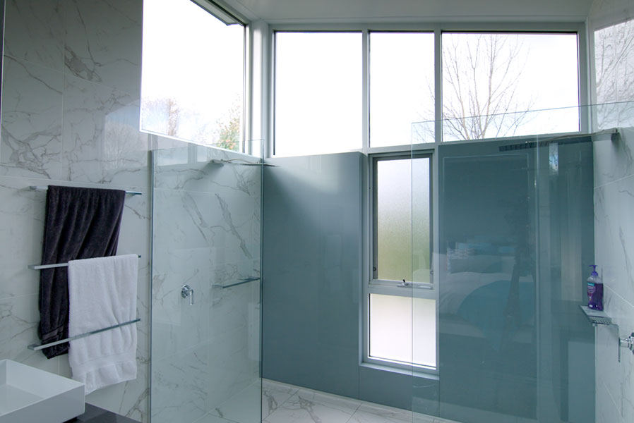 feature-148-gallery-four