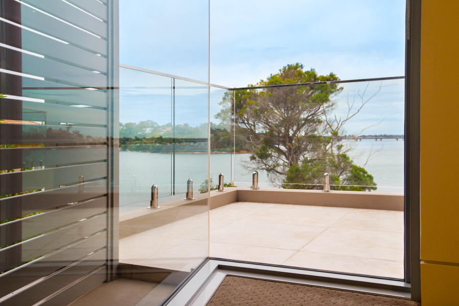 feature-68-gallery-four