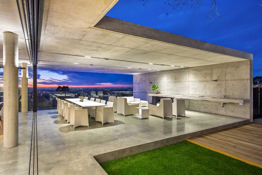 feature-81-gallery-one