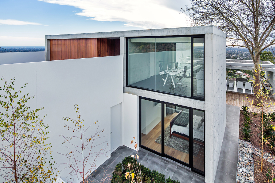 feature-81-gallery-three