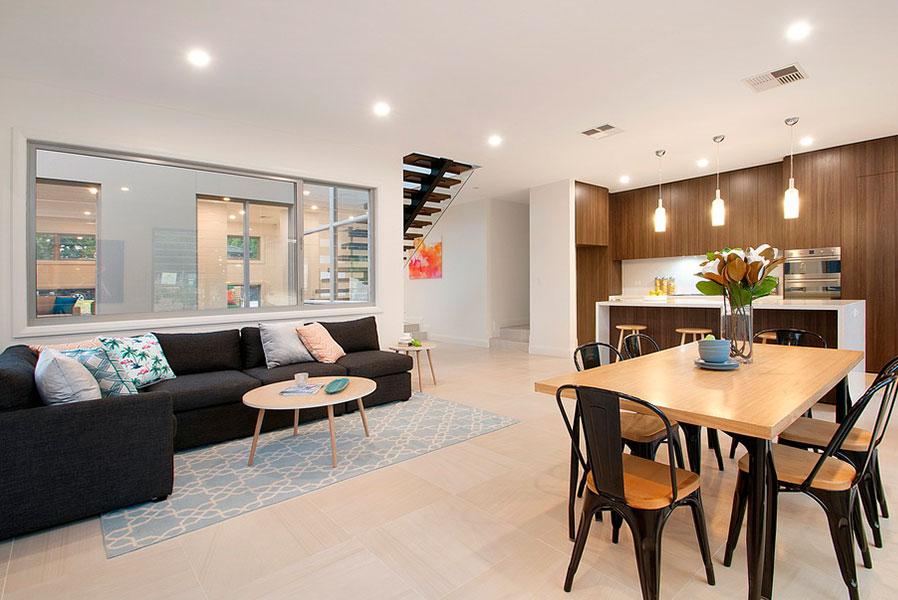 feature_113_gallery_four