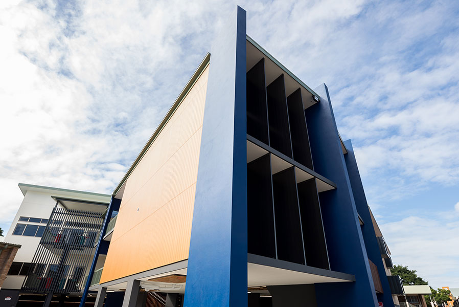 feature_140_gallery_three