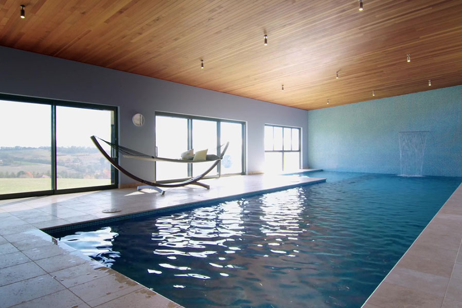 feature_147_gallery_six