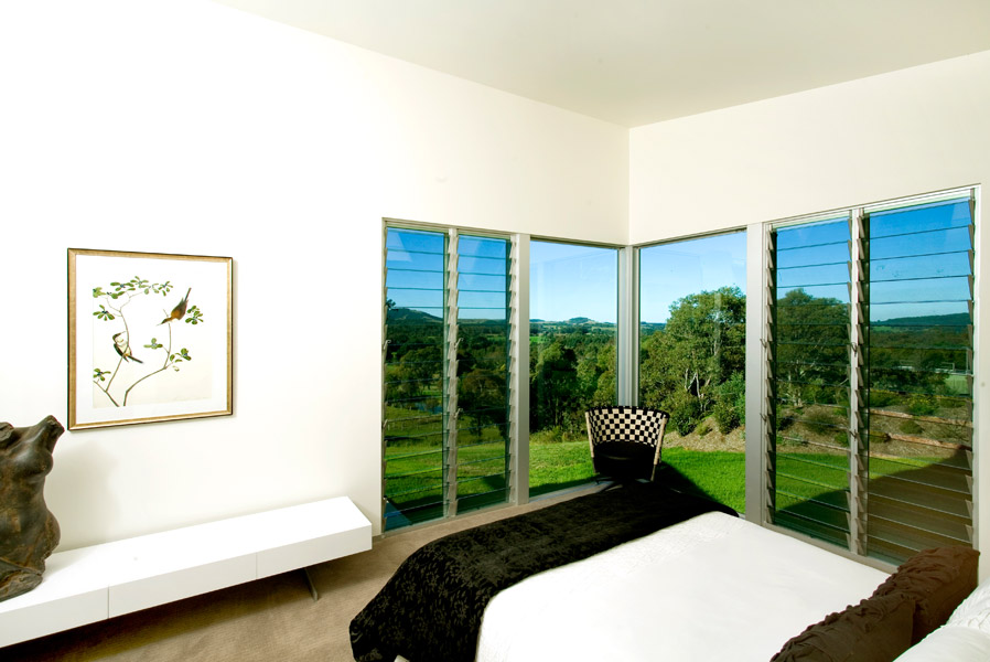 feature_16_gallery_four_colour