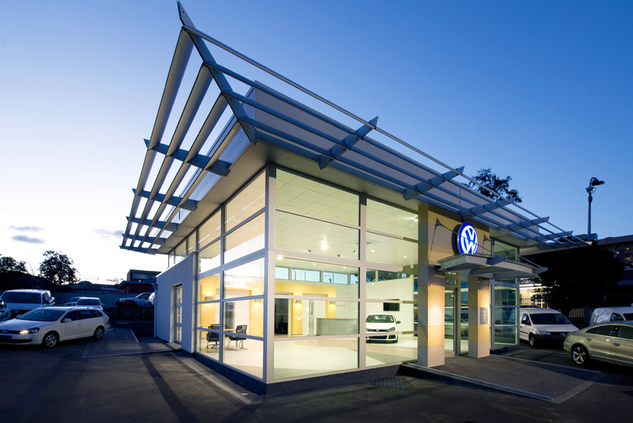 feature_18_gallery_two_colour