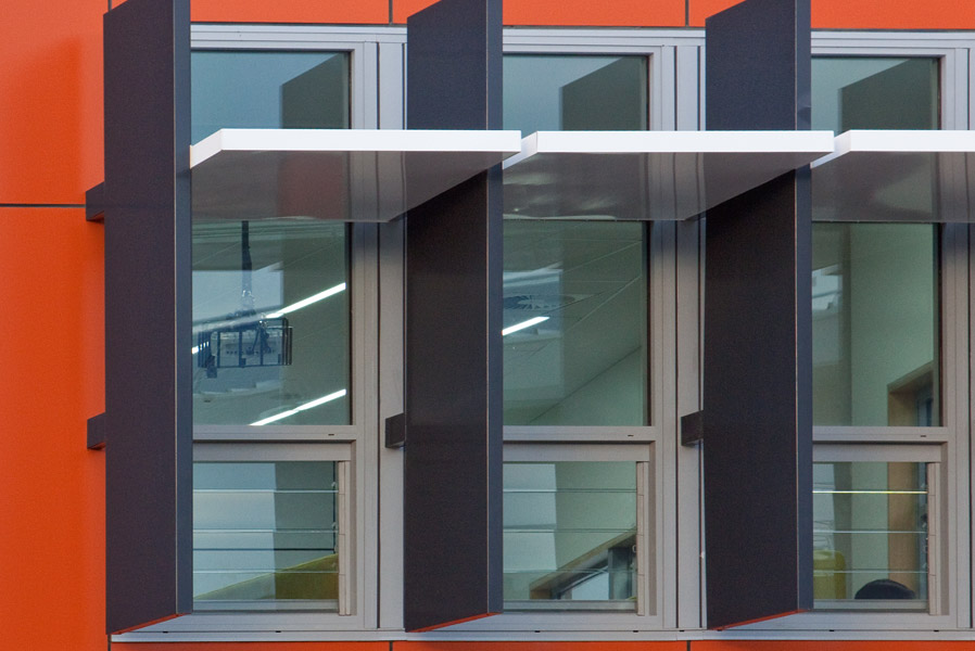 feature_26_gallery_four_colour