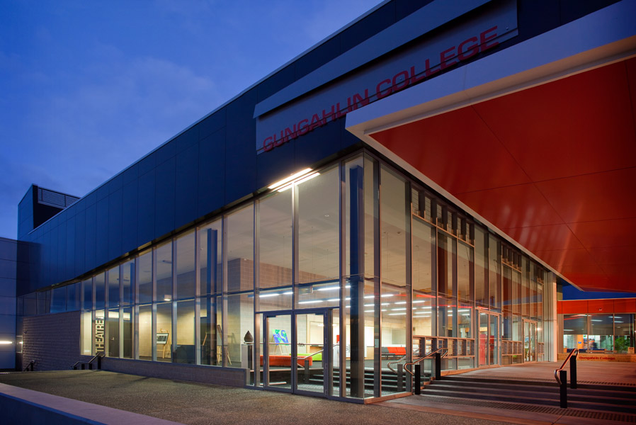 feature_26_gallery_one_colour