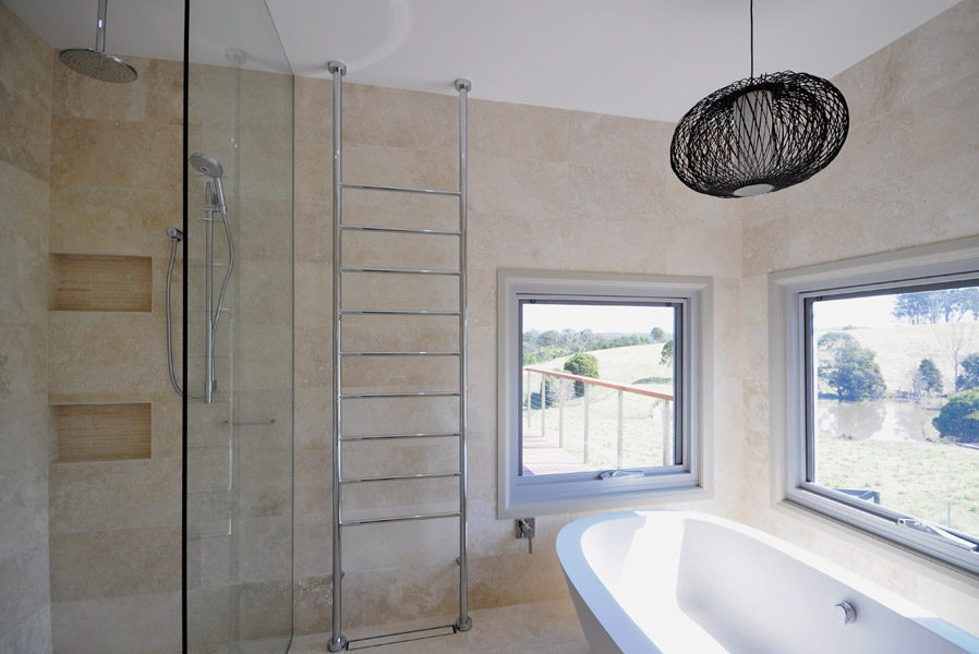 feature_29_gallery_four_colour