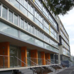 feature_2_gallery_three_colour