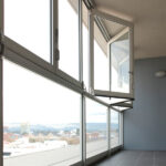 feature_2_gallery_two_colour