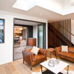 feature_30_gallery_three_colour