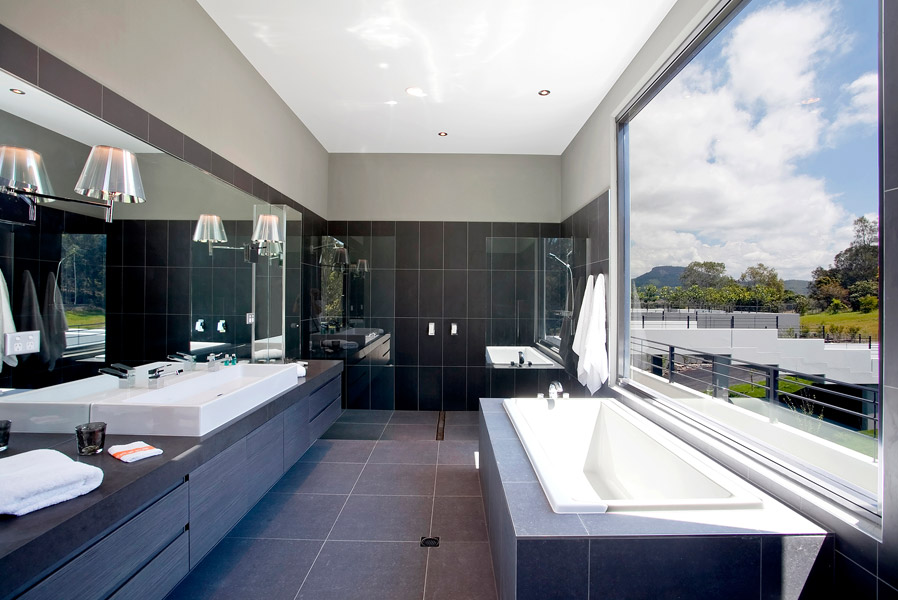 feature_35_gallery_two_colour