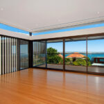 feature_38_gallery_two_colour