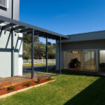 feature_3_gallery_three_colour