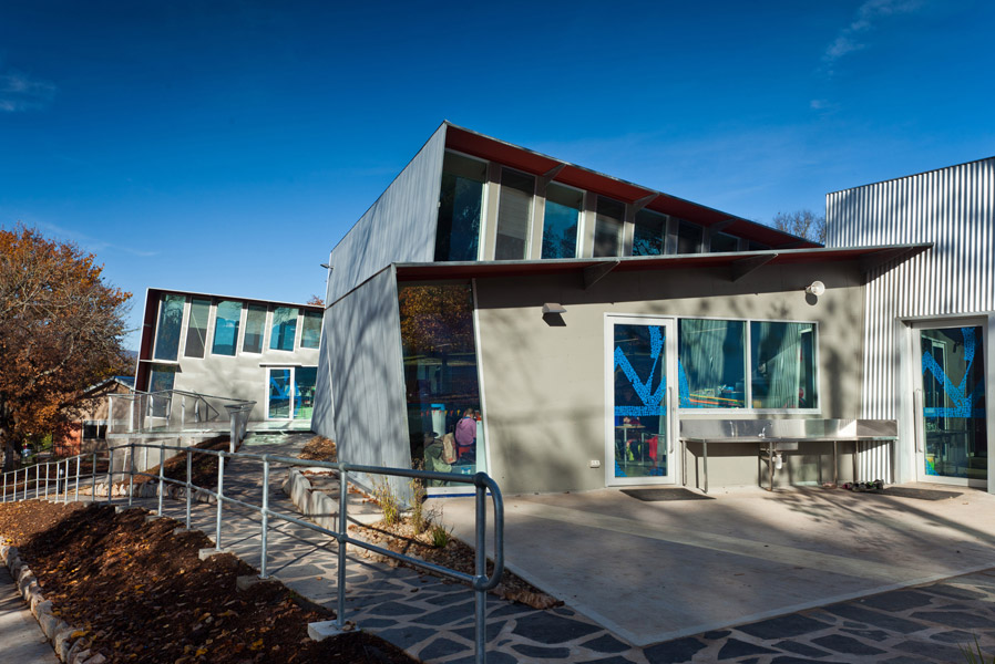 feature_44_gallery_one_colour