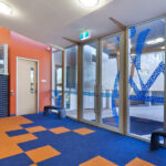 feature_44_gallery_three_colour