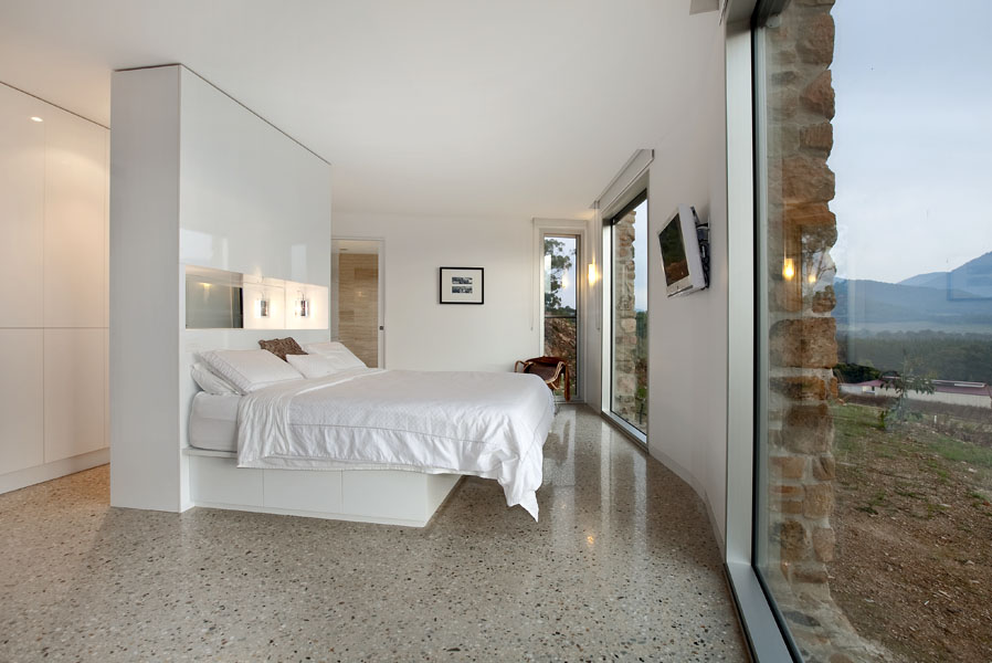 feature_47_gallery_four_colour