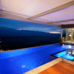 feature_47_gallery_three_colour