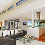 feature_49_gallery_three_colour