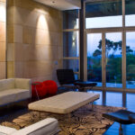 feature_4_gallery_two_colour