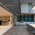 feature_50_gallery_two_colour