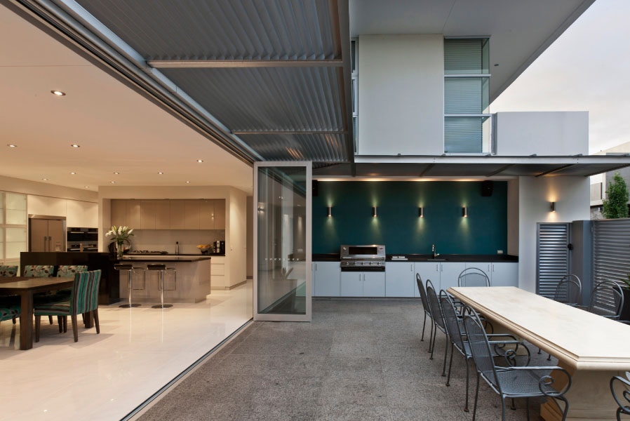 feature_50_gallery_two_colour