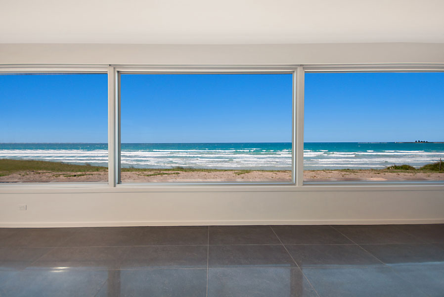 feature_57_gallery_two_colour