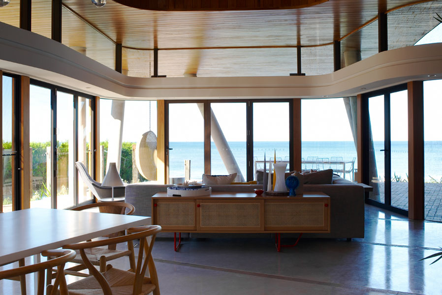 feature_58_gallery_four_colour