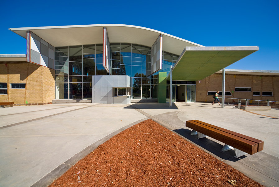 feature_9_gallery_four_colour