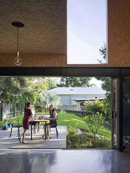 feature_sips_gallery_three