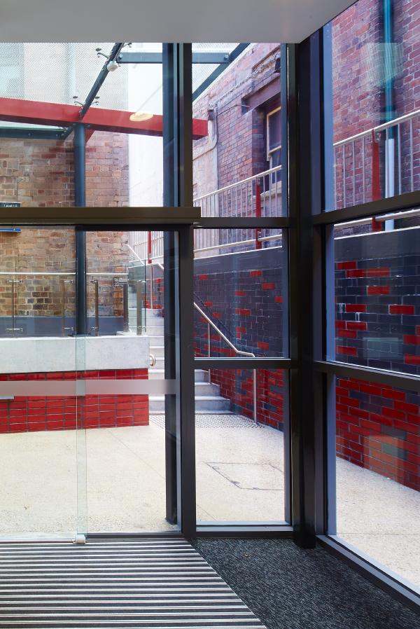 feautre-74-gallery-four