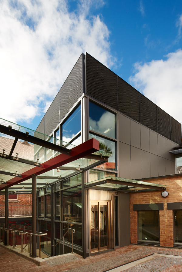 feautre-74-gallery-three