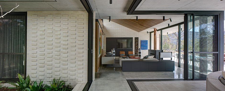 feature159_Hero_banner