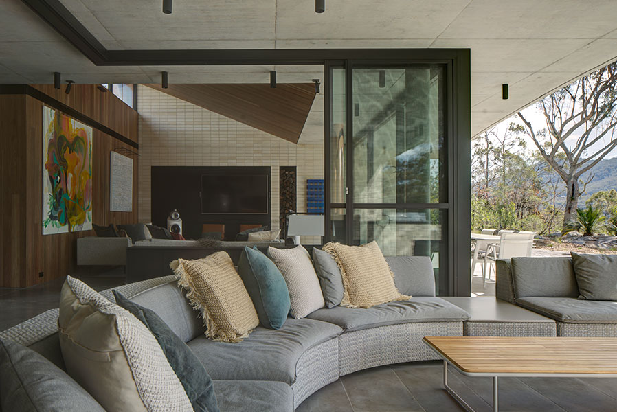 feature159_gallery_one