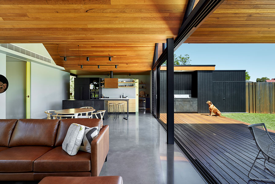 feature_152_gallery_three