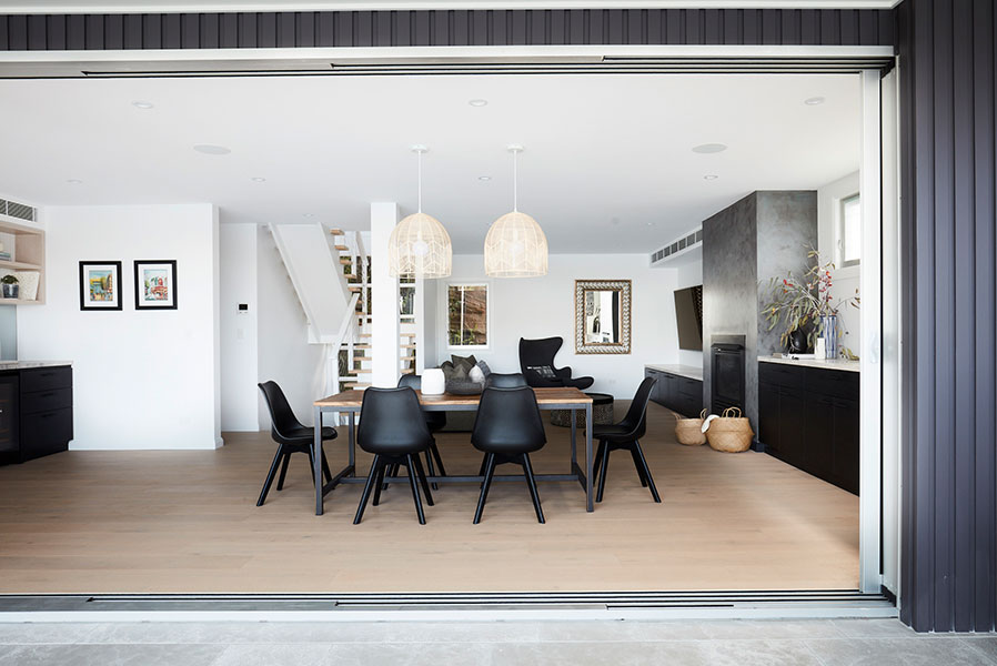 feature_154_gallery_four