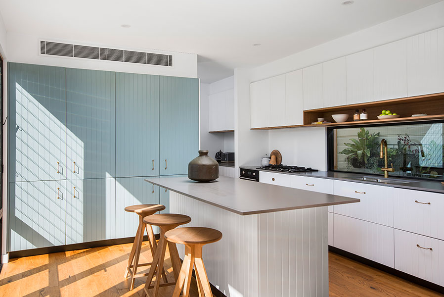 feature_158_gallery_four