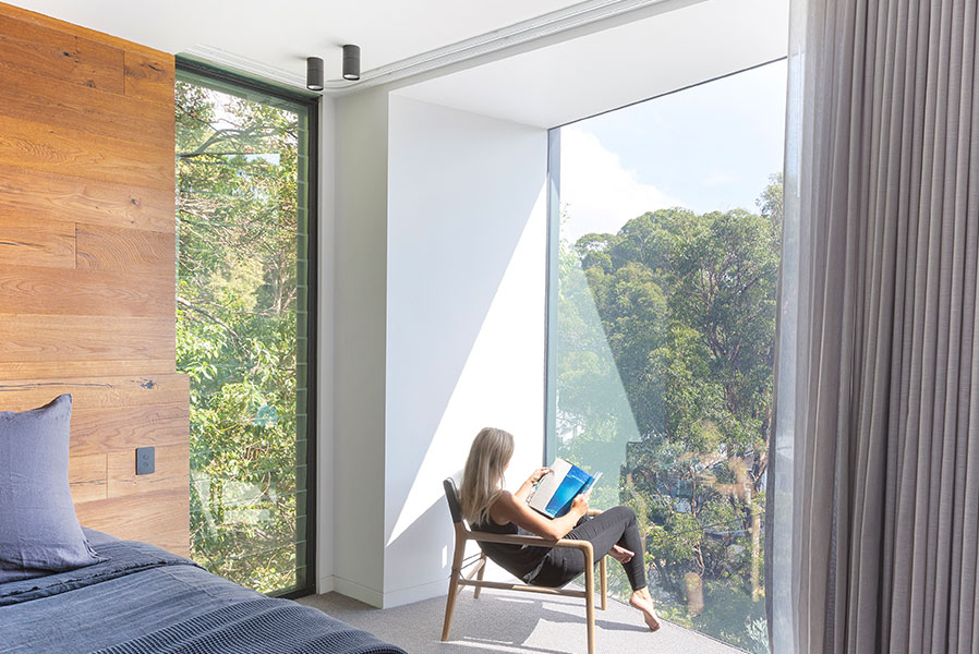 feature_160_gallery_four