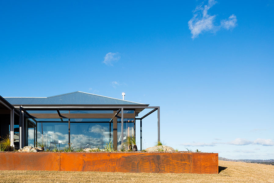 feature_166_gallery_seven