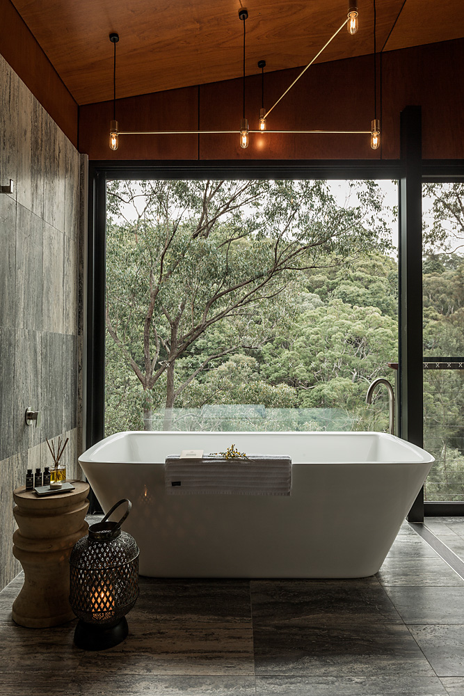 feature_169_galleryfive