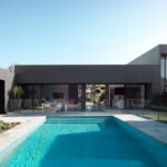 Macmasters Beach Courtyard House