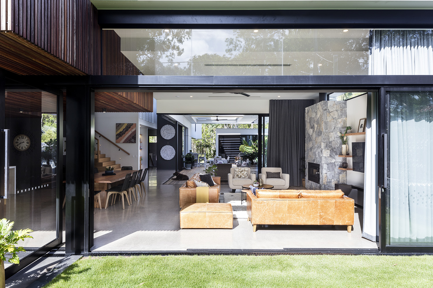 lake_weyba_feature_176_gallery_four