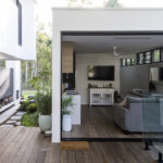 lake_weyba_feature_176_gallery_three