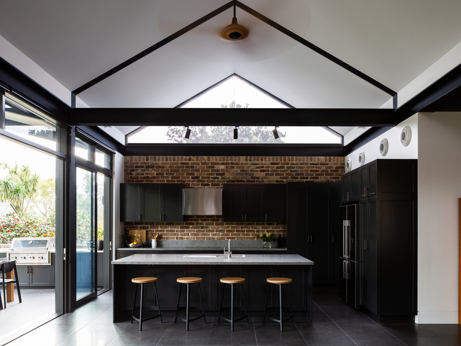 215_Laureston_704_Image2