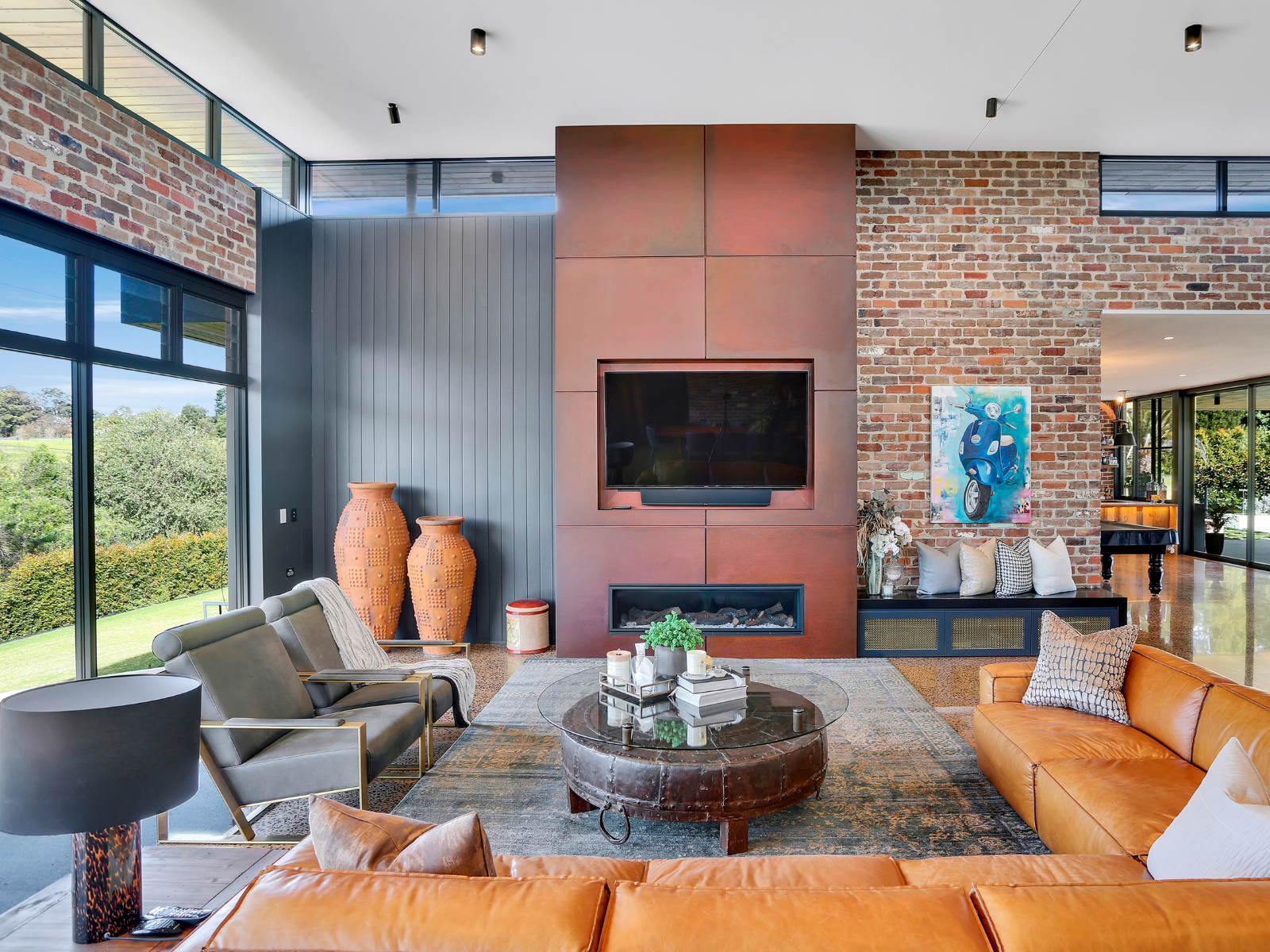 217_Dural_618_Image2