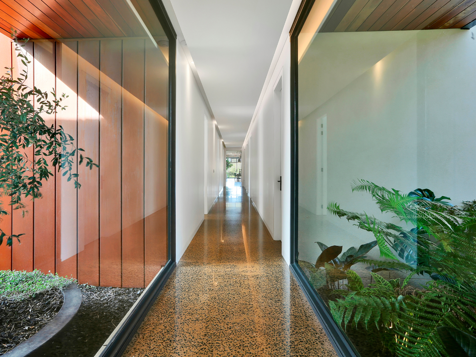 217_Dural_618_Image6