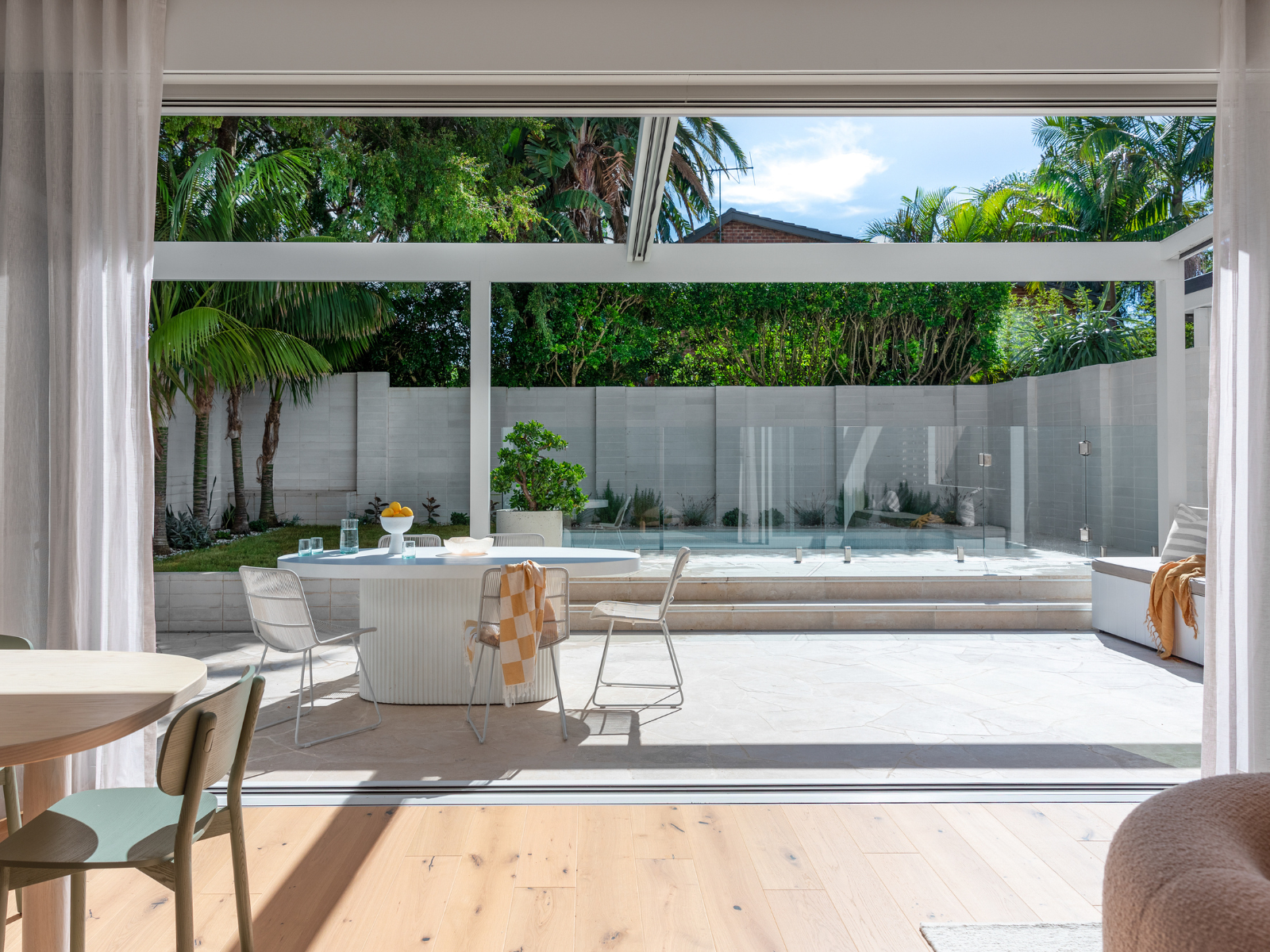 227_Coastal-Comfort_704_IMAGE1