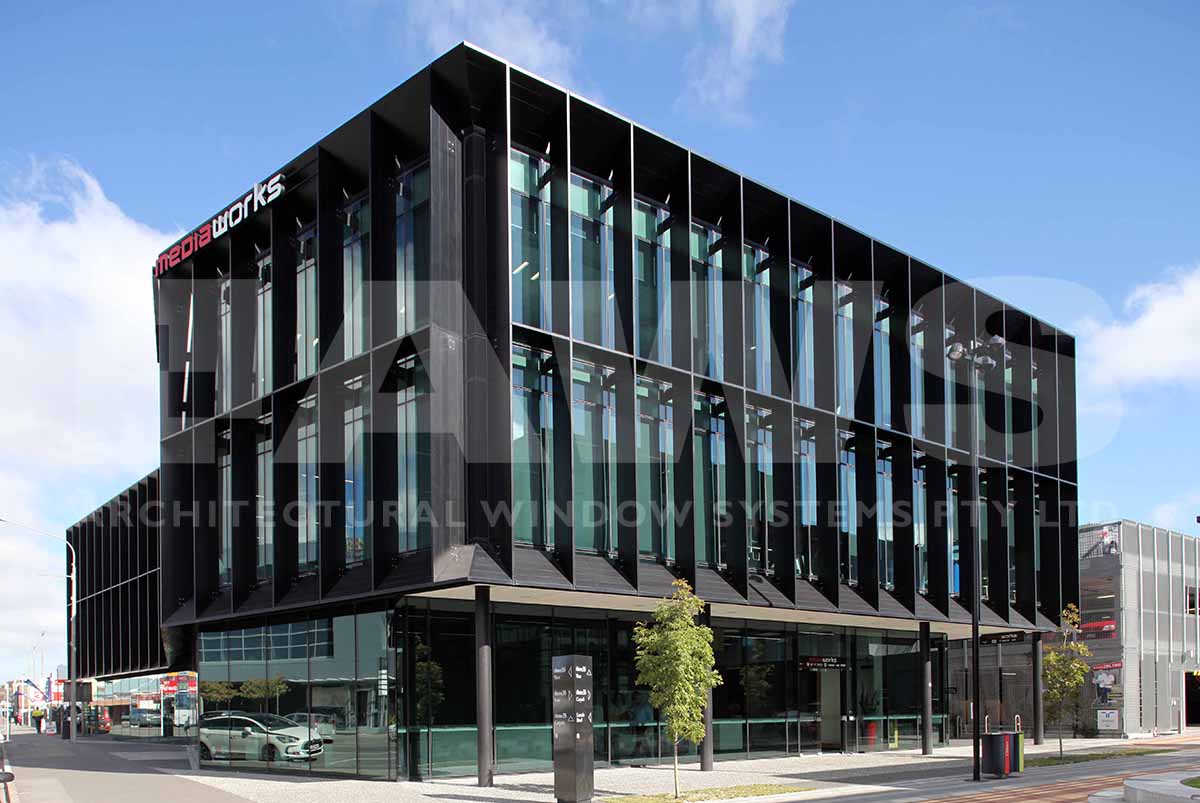 CURTAIN_WALL_GALLERY_1